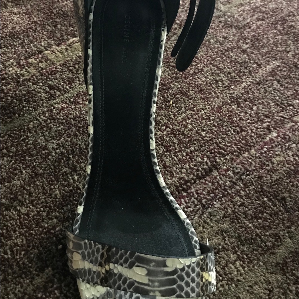Sexy heels - Picture 4 of 4